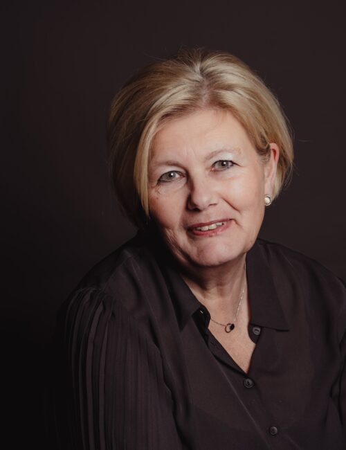 MIREILLE DROSTE 21